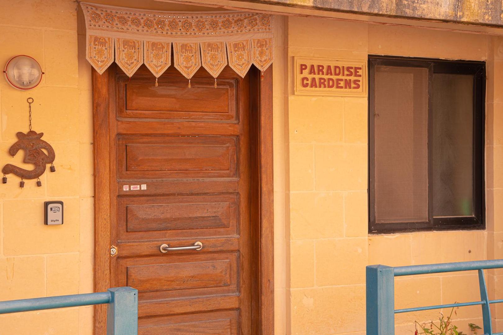 Отель Paradise Gardens Шаара Экстерьер фото